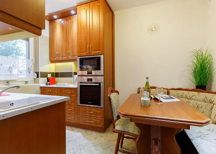 Lily By Interhome Daire